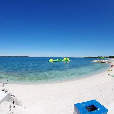 Kate דירה Valbandon